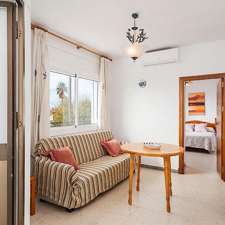 Apartamento Junto A La Playa En El Centro Конил-де-ла-Фронтера Екстериор снимка